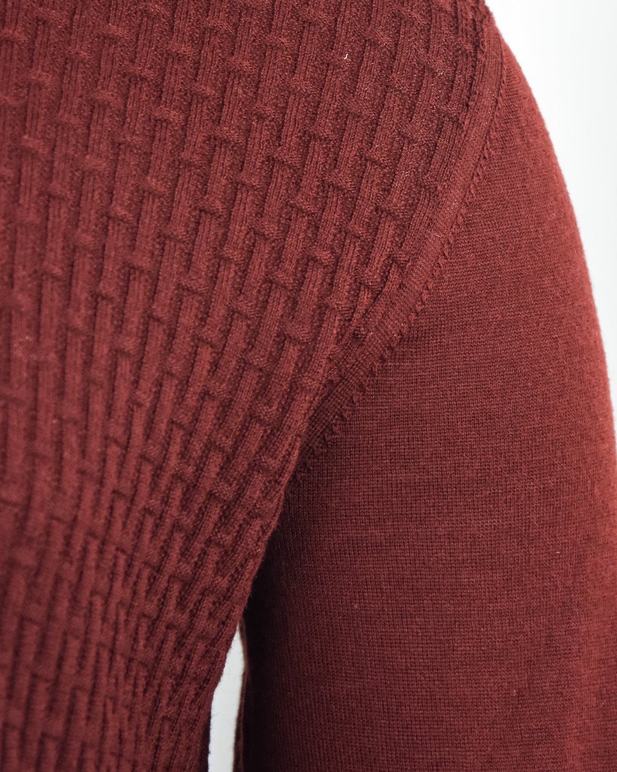 Burgundy textured knit long-sleeve with ribbed sleeve cuff