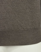 Taupe textured knit polo hem with ribbed cuff band