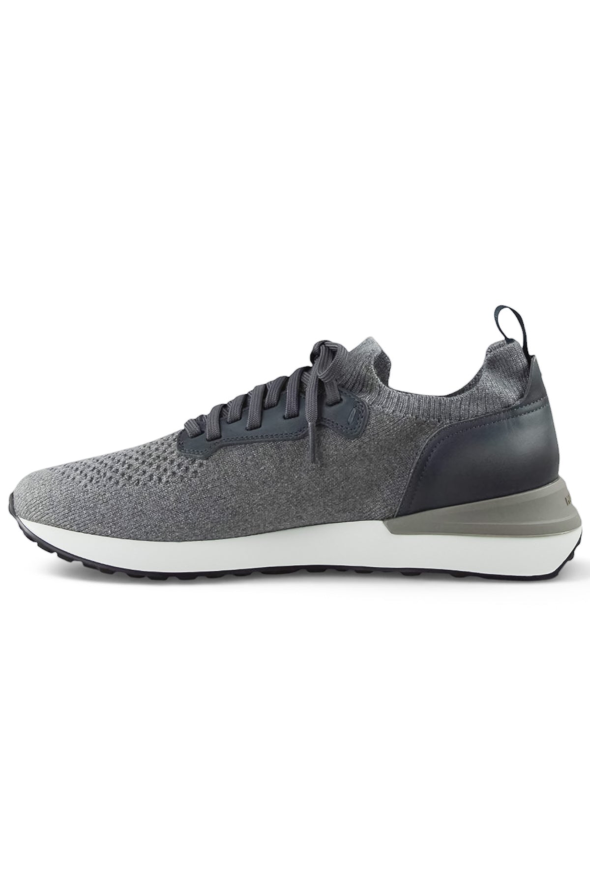 Grey knitted sneaker with lace-up closure and leather heel and side panels