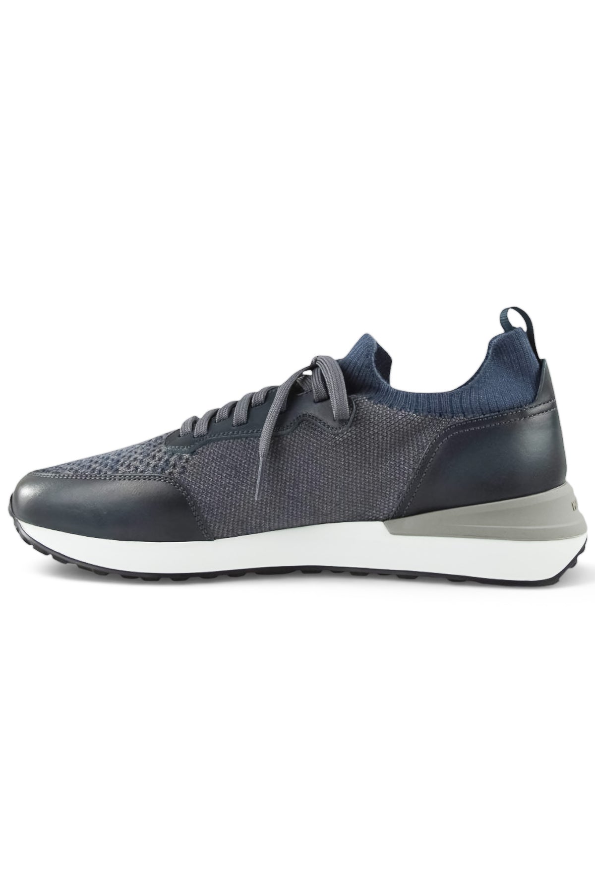 Men's trainers in grey knit with dark leather accents and lace-up front, side profile
