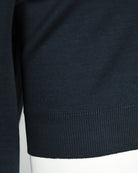 Short-sleeve T-shirt hem, dark blue rib knit finish