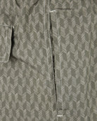Herringbone swimshorts with side vent and stitched pocket opening detail